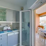 דירה Les Cariatides By Interhome Fréjus