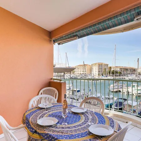 Apartment Les Cariatides By Interhome *