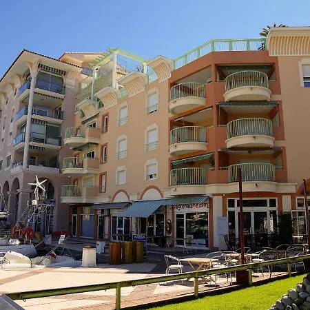 Les Cariatides By Interhome Apartment *