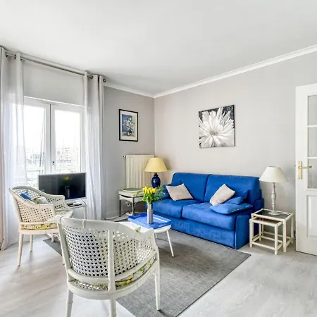 Les Cariatides By Interhome Fréjus