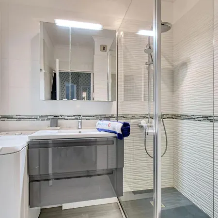 Les Cariatides By Interhome Apartment *