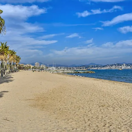 Les Cariatides By Interhome Apartment Frejus