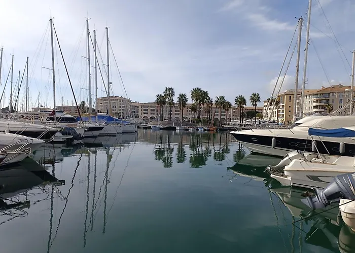 Διαμέρισμα Les Cariatides By Interhome Fréjus